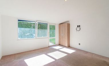 Casa en Cerrada de Un Solo Piso Ciudad Satélite