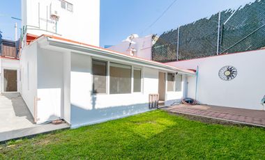 Casa en Cerrada de Un Solo Piso Ciudad Satélite