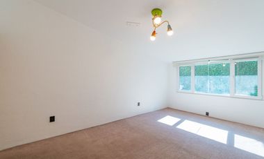 Casa en Cerrada de Un Solo Piso Ciudad Satélite