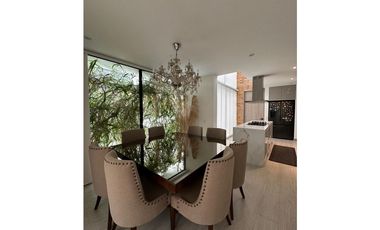 Vendemos hermosa casa en Chía !!!