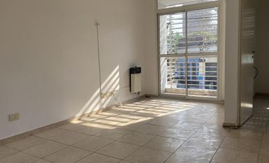 Departamento - Luis Agote