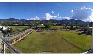 Aparta estudio en Urbanización cerrada La Ceja