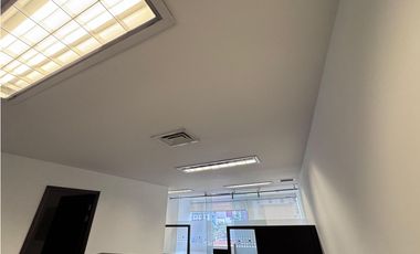 SE VENDE OFICINA POBLADO