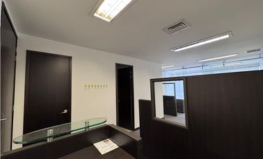 SE VENDE OFICINA POBLADO