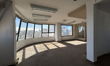 Venta Oficina en Monserrat Piso Entero