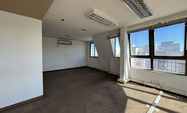 Venta Oficina en Monserrat Piso Entero