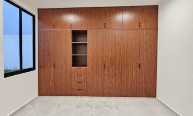 RESIDENCIA DE 4 RECÁMARAS AL NORTE DE VILLA DE ÁLVAREZ