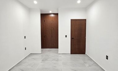 RESIDENCIA DE 4 RECÁMARAS AL NORTE DE VILLA DE ÁLVAREZ