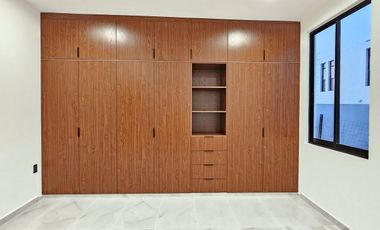 RESIDENCIA DE 4 RECÁMARAS AL NORTE DE VILLA DE ÁLVAREZ