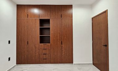 RESIDENCIA DE 4 RECÁMARAS AL NORTE DE VILLA DE ÁLVAREZ