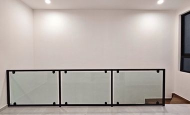 RESIDENCIA DE 4 RECÁMARAS AL NORTE DE VILLA DE ÁLVAREZ