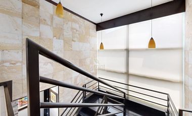 Golf  and USA Social Style Living?  Los Encinos Inigualable Casa Venta