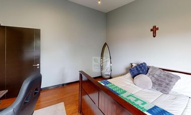 Golf  and USA Social Style Living?  Los Encinos Inigualable Casa Venta