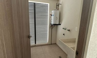 Departamento en renta en Paseo del Parque, Tres Marías, Morelia, Michoacán