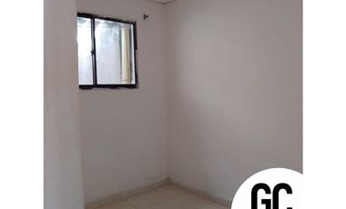 Se vende y se arrienda Casa con 2 aptos - villas de soledad  - soledad