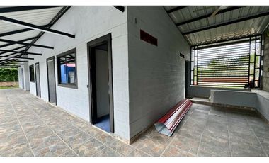 Casa campestre amoblada en venta en condominio Santa Elena El Cerrito