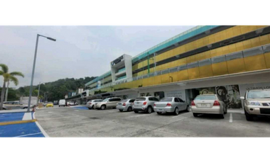 LOCAL COMERCIAL EN PLAZA TERRAZAS DE  ALBROOK 109M2 PLANTA BAJA