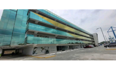 LOCAL COMERCIAL EN PLAZA TERRAZAS DE  ALBROOK 109M2 PLANTA BAJA