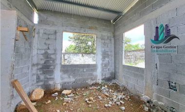 VENDO CASA CON LOTE DE 500 METROS  PLANOS APROBADOS  LA ACEQUIA