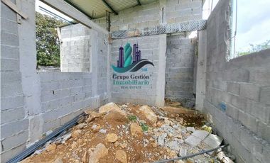 VENDO CASA CON LOTE DE 500 METROS  PLANOS APROBADOS  LA ACEQUIA