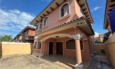 VENTA CASA 4 RECAMARAS COSTA SUR EL DORAL MC
