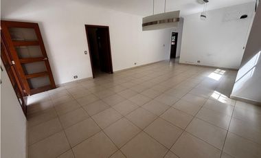 COSTA SUR / PH EL DORAL / 423M / 2 NIVELES / 4 HABITACION / TERRAZA