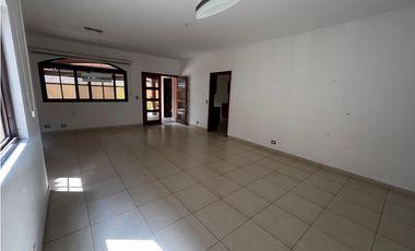 COSTA SUR / PH EL DORAL / 423M / 2 NIVELES / 4 HABITACION / TERRAZA