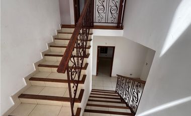 COSTA SUR / PH EL DORAL / 423M / 2 NIVELES / 4 HABITACION / TERRAZA