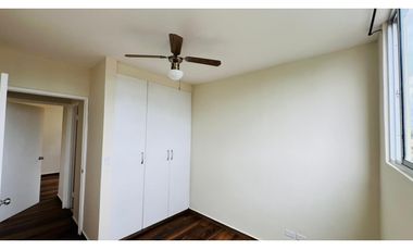 Se alquila apartamento en Llano Bonito