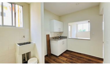 Se alquila apartamento en Llano Bonito