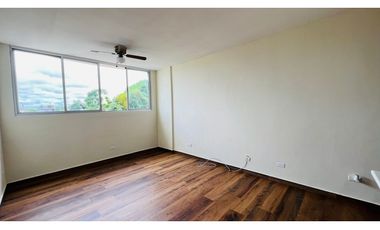 Se alquila apartamento en Llano Bonito