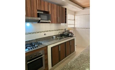 SE VENDE HERMOSA CASA EN PRADERAS DEL CAMPO CHORRERA