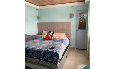 SE VENDE HERMOSA CASA EN PRADERAS DEL CAMPO CHORRERA