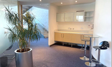 Oficina en Arriendo en Costaner Sur con Andrés Bello