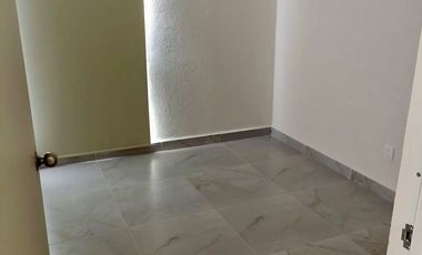 VENDO CASA EN FRACCIONAMIENTO LAS TROJES