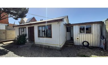 PROPIEDAD CON DOS CASAS EN PUNTA ARENAS