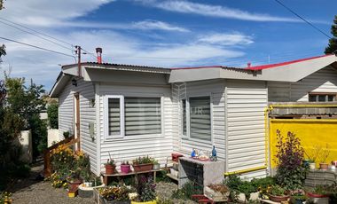 PROPIEDAD CON DOS CASAS EN PUNTA ARENAS