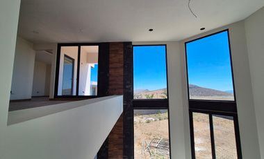 VENTA DE CASA DE LUJO EN QUINTAS ECUESTRES, CIUDAD ECOLÓGICA, HARAS!