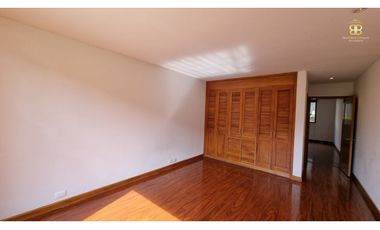 SE VENDE CASA EN LA CALERA