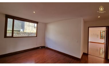 SE VENDE CASA EN LA CALERA