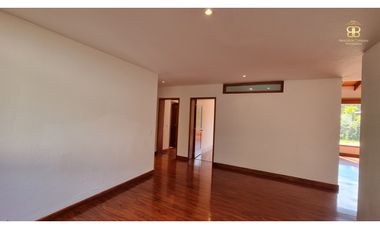 SE VENDE CASA EN LA CALERA