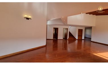 SE VENDE CASA EN LA CALERA
