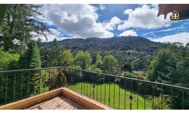 SE VENDE CASA EN LA CALERA