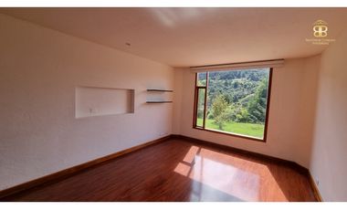 SE VENDE CASA EN LA CALERA