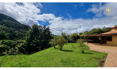 SE VENDE CASA EN LA CALERA