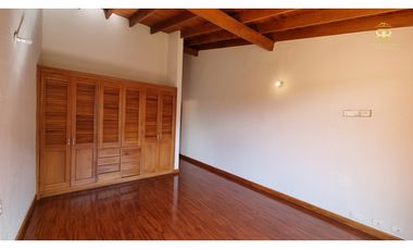 SE VENDE CASA EN LA CALERA