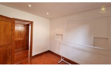 SE VENDE CASA EN LA CALERA