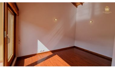 SE VENDE CASA EN LA CALERA