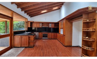 SE VENDE CASA EN LA CALERA
