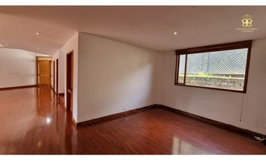 SE VENDE CASA EN LA CALERA